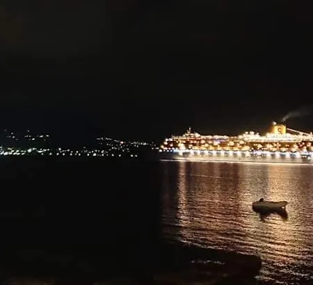 Camping Argostoli アルゴストリオン