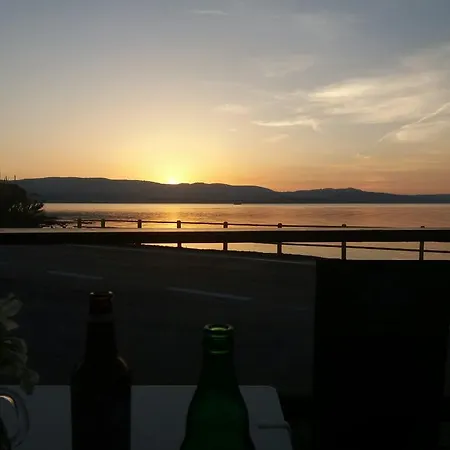 Camping Argostoli キャンプ場