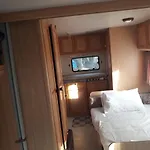 Camping Argostoli אתר קמפינג